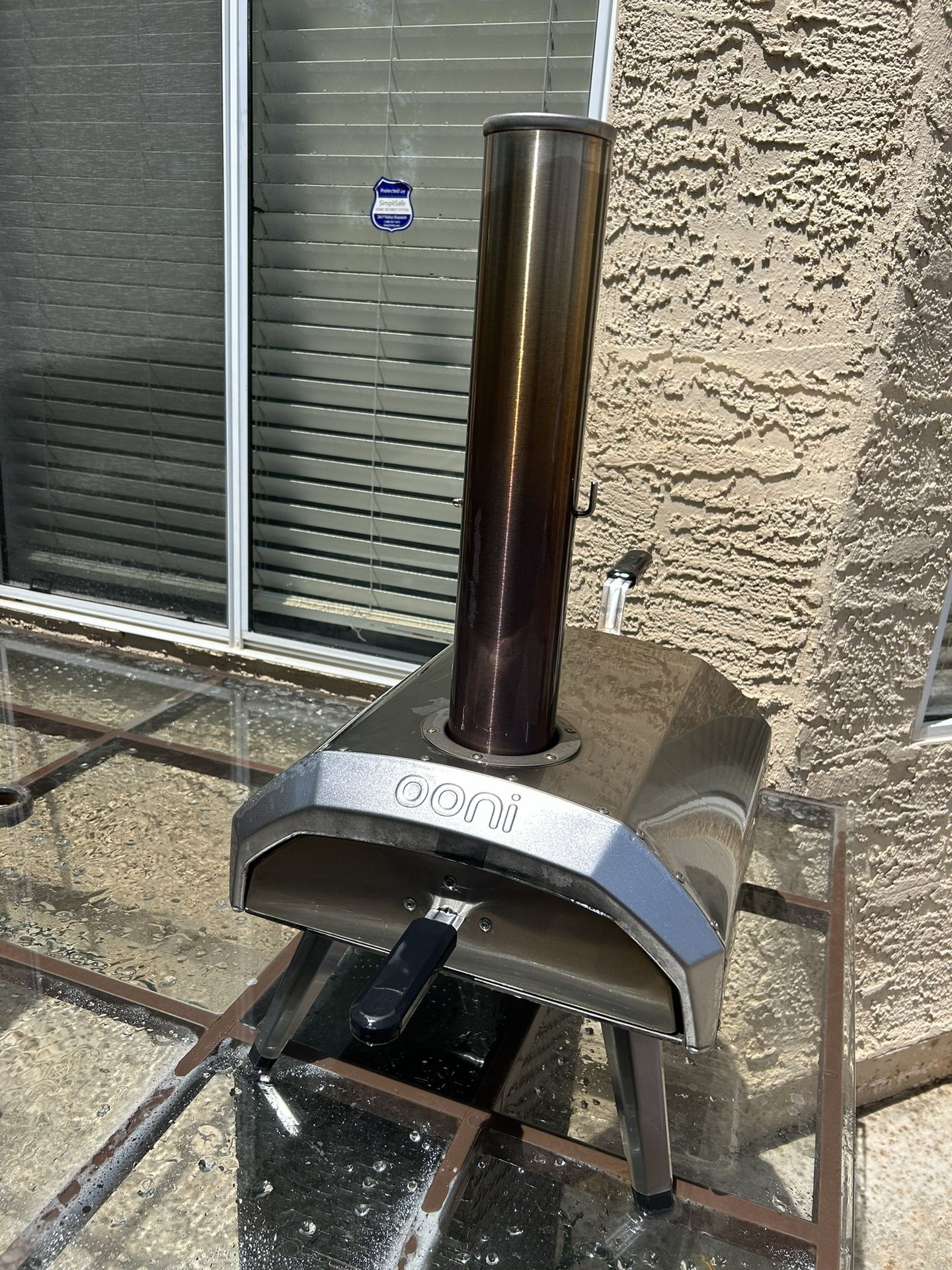 Pizza oven$200