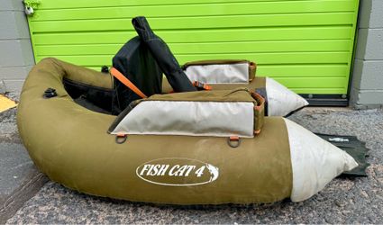 Outcast Fish Cat 4 Pontoon Float Tube