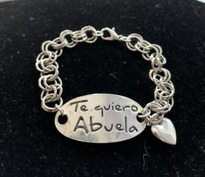 Te quiero Abuela Connector Bracelet