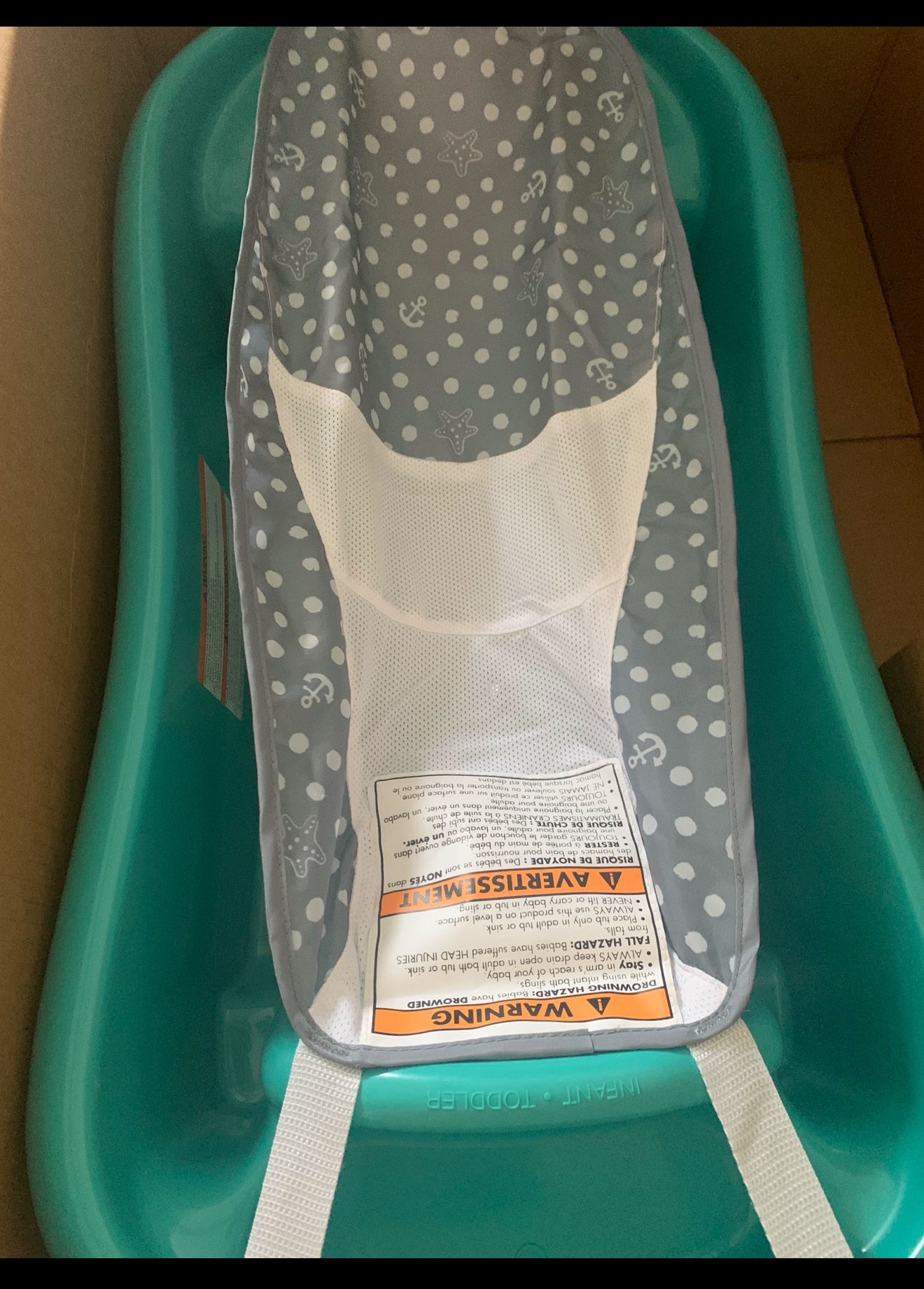 The First Years Newborn to Toddler Baby Bath Tub - Convertible 3-in-1 Baby Tub with Removable Sling - Ages 0 to 24 Months - Sure Comfort