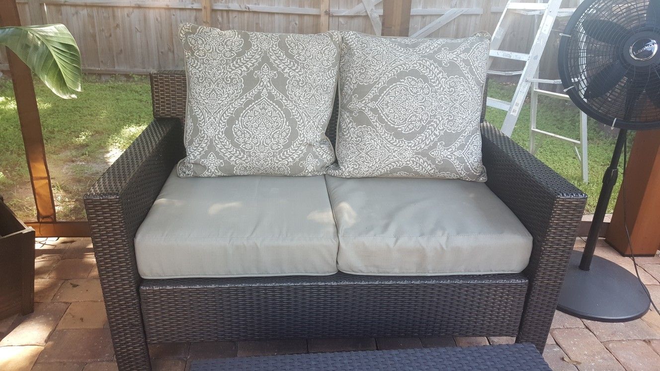 Outdoor cushions