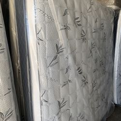 🔆🛏Mattress Pillow Top 💤🔅 ❇️ 12” inches tall ✳️All Sizes In Stock  ✴️SAME DAY DELIVERY🚚 ✅Queen sizes $199 ✅Full sizes $180 ✅Twin sizes $130 ✅Cal k