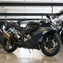 2021 KAWASAKI ZX6R