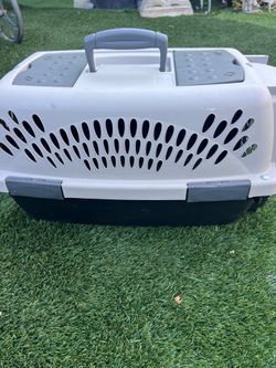 Small dog carrier