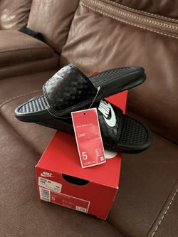 Nike Slides 