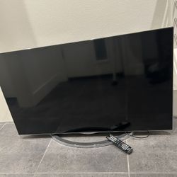 Hisense 55” TV With Control Like New