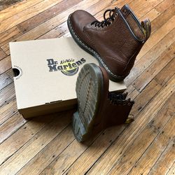Dr. Martens 1460 Crazy Horse Boots – Brown – Men’s 8 (EU 41)