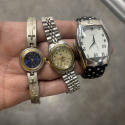 Sidewalk Sale     ~ Found vintage & Antiques 