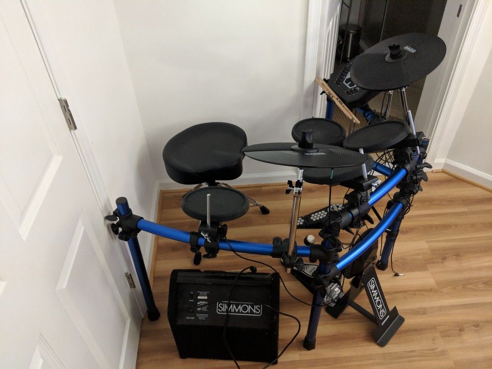 Electric Drum Set - Simmons SD1000