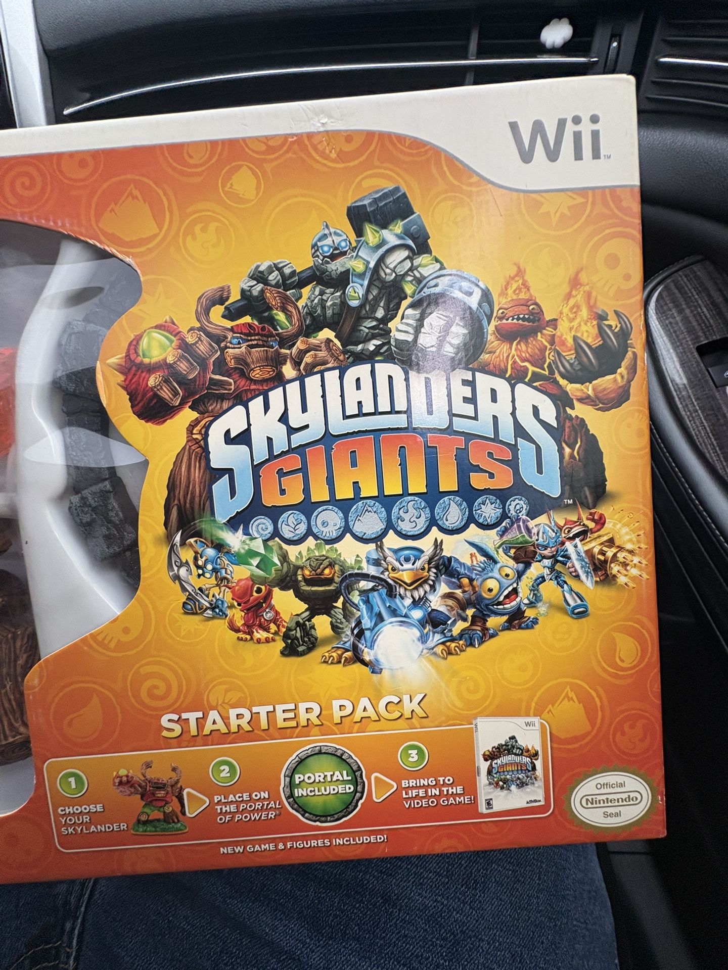 Skylanders Giants Starter Pack for Nintendo Wii™