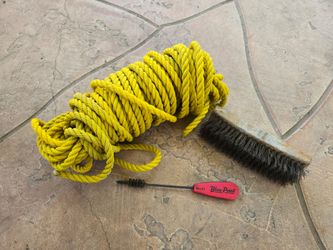 Polypropylene Rope & Two wire Brushes