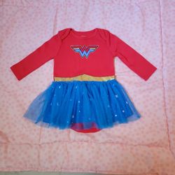 Wonder Woman Baby Bodysuit 12M