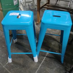 2 Counter Height Bar Stools 