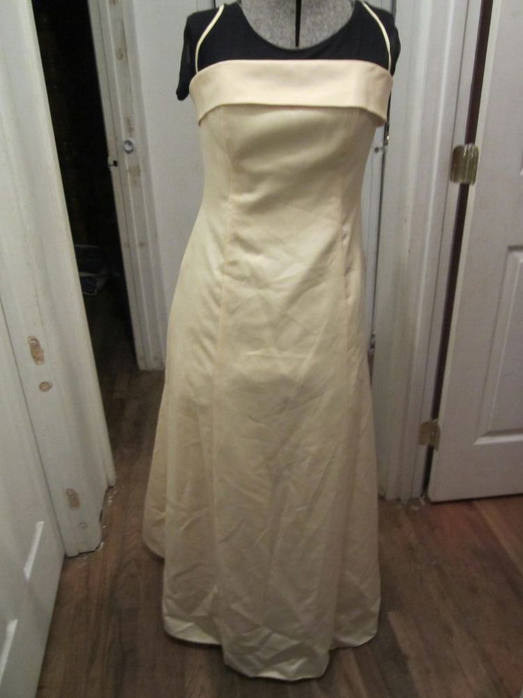 Floor Length Gown Prom Brides Maid - Light Yellow - Size 14