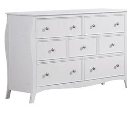 WHITE DRESSER NEW IN BOX  MIRROR NOT INCLUIDED ☎️ 1714586,2564 