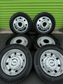 Ford F450 F550 Dually Factory Wheels Tires