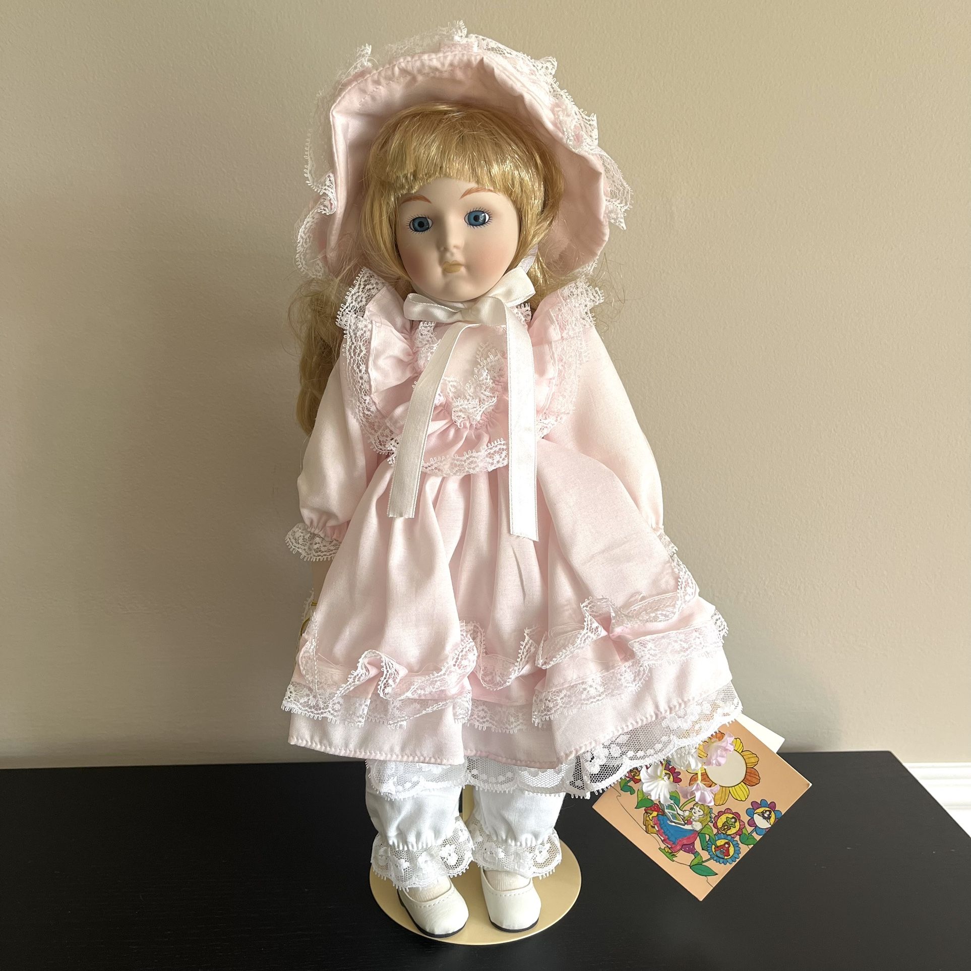 Duck House Goldilocks Porcelain Doll Legendary Memories 16-643 16in