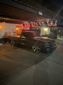 Stock 05 Hood No Dents