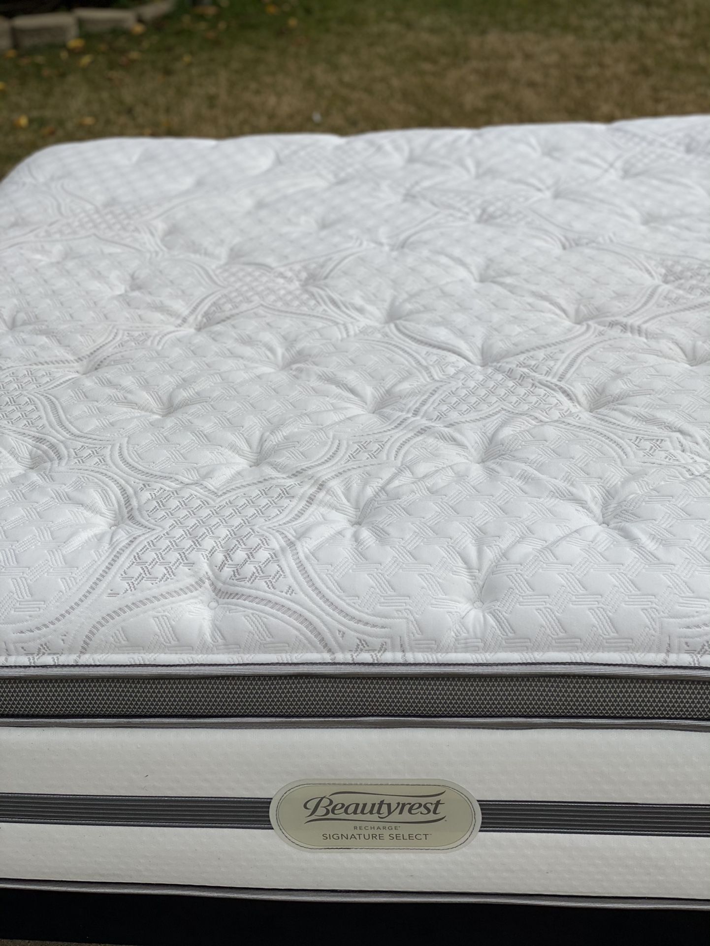 Mattress BeautyRest Pillowtop King Soze
