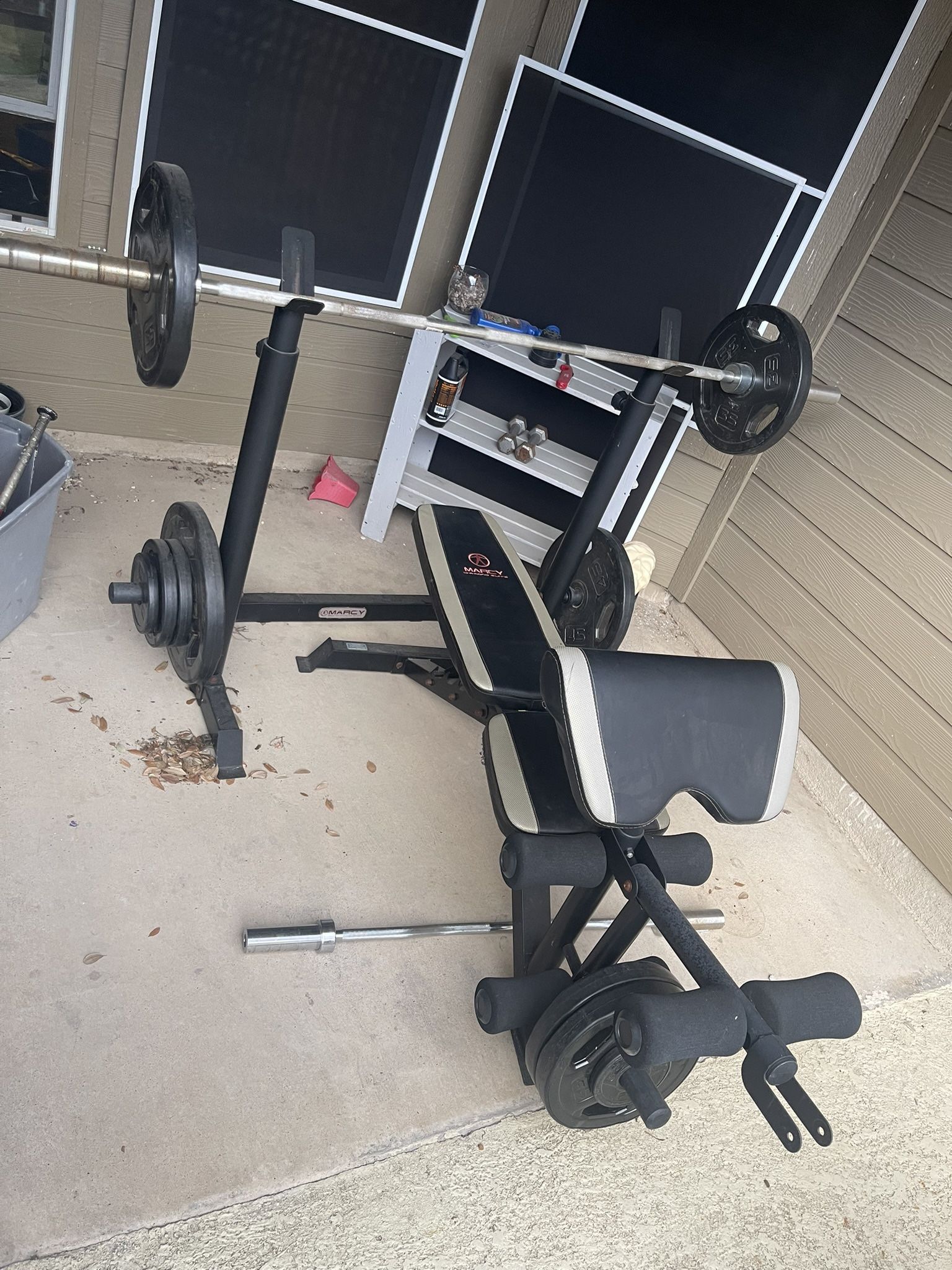 Marcy Weight Bench - With weights