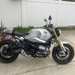 2021 BMW R9T Motorcicle 