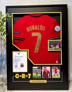 Cristiano Ronaldo signed jersey