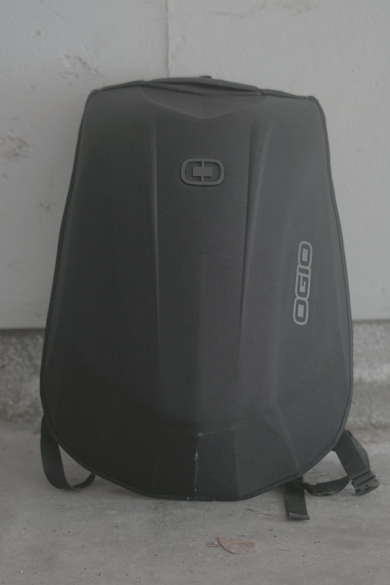 OGIO No Drag Hardshell Backpack w/ Laptop Pocket