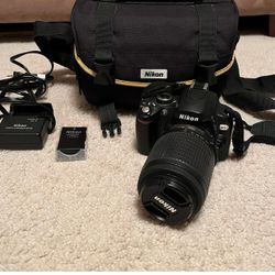 AFS DX Nikon Camera With Everything Included In The Pictures