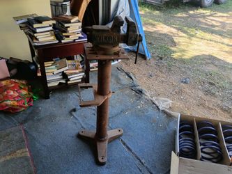 Wilton bench vise on  Stand