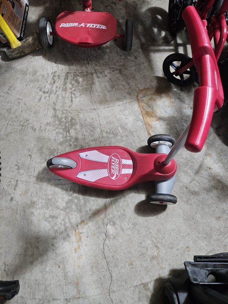 Radio Flyer Scooter