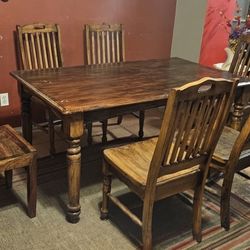 Dining Table & Chairs