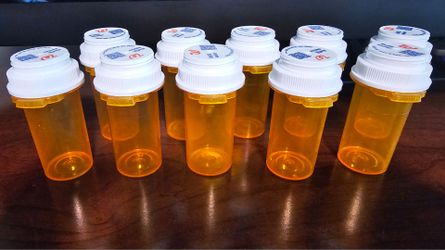 10 Empty Plastic Bottles For Crafts/ Storage