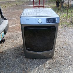 MAYTAG  DRYER