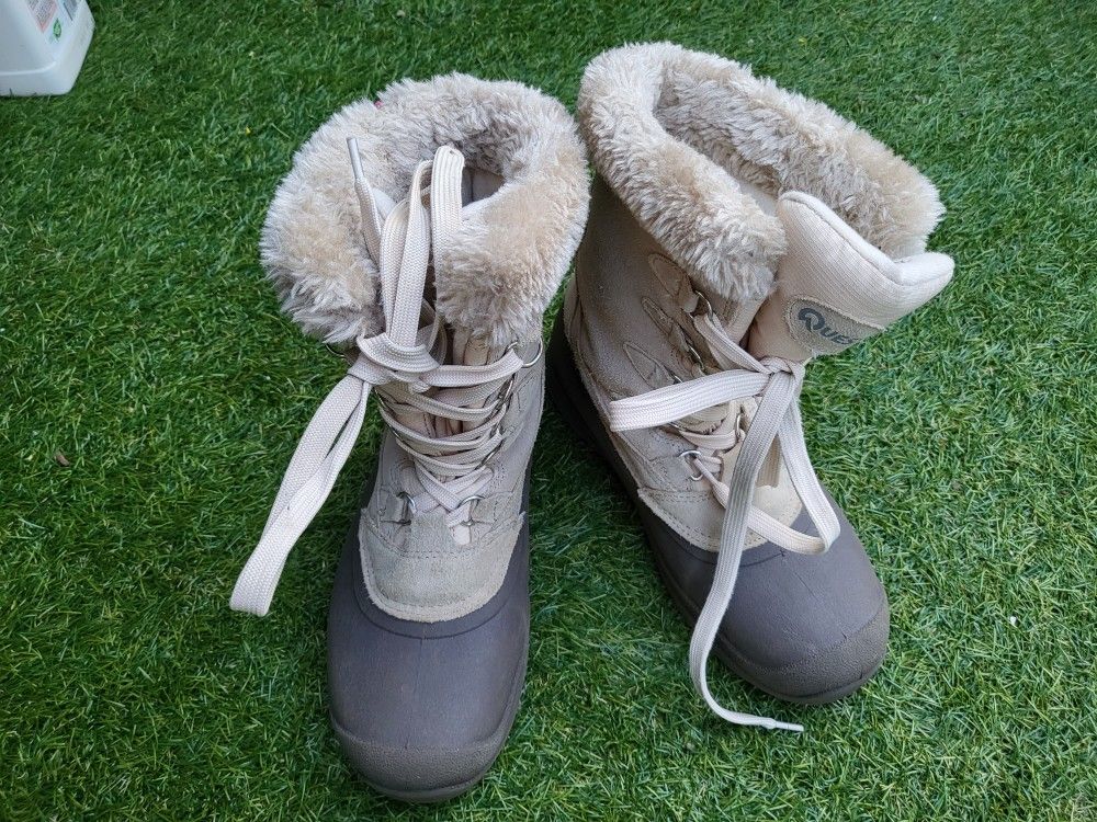 Womens boots 7 
Good
Clean
3M Thinsulate Leather Fur 