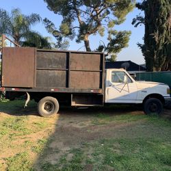 Commercial Dump Truck