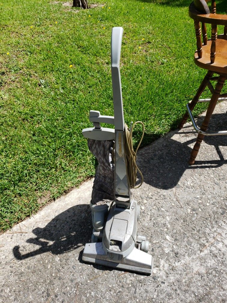 Multi Family GARAGE SELL KIRBY VACUUM, PEPSI COOLER for Sale in