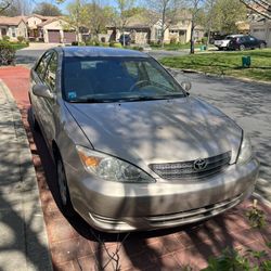 2004 Toyota Camry