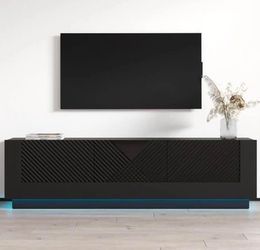 Tv Stand/ Entertainment center