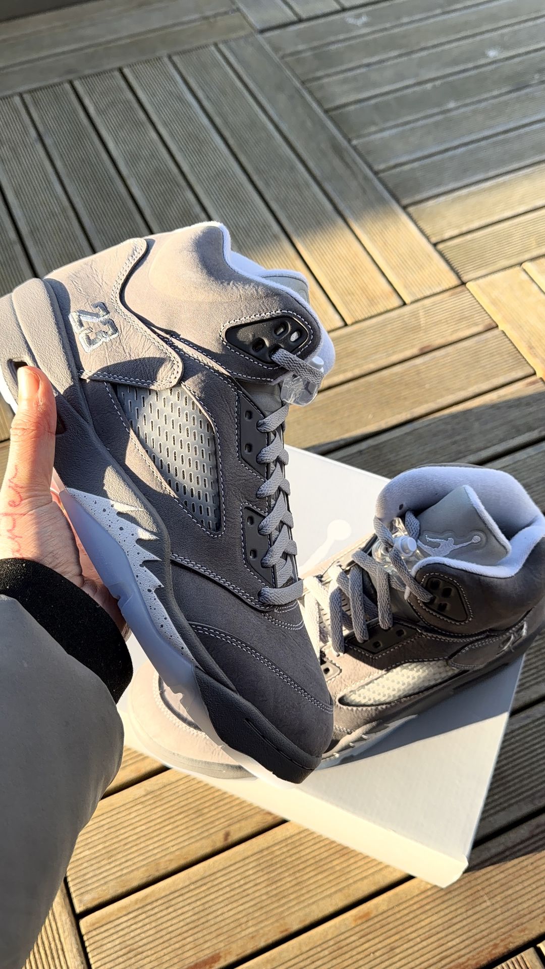 Retro Jordan 5 Wolf Grey