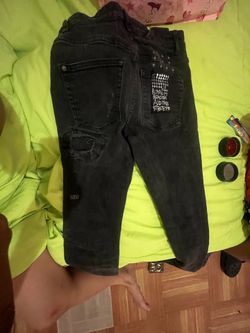 Black kusubi jeans