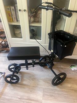 Knee scooter