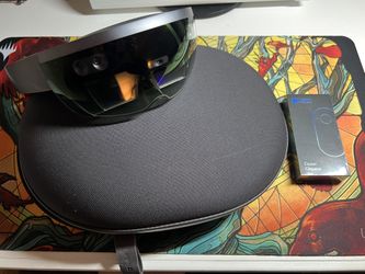 Microsoft HoloLens 1 