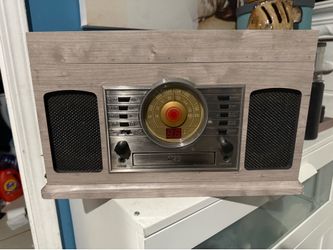 Crosley vinyl record turntable player