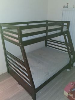 Kids bunk bed