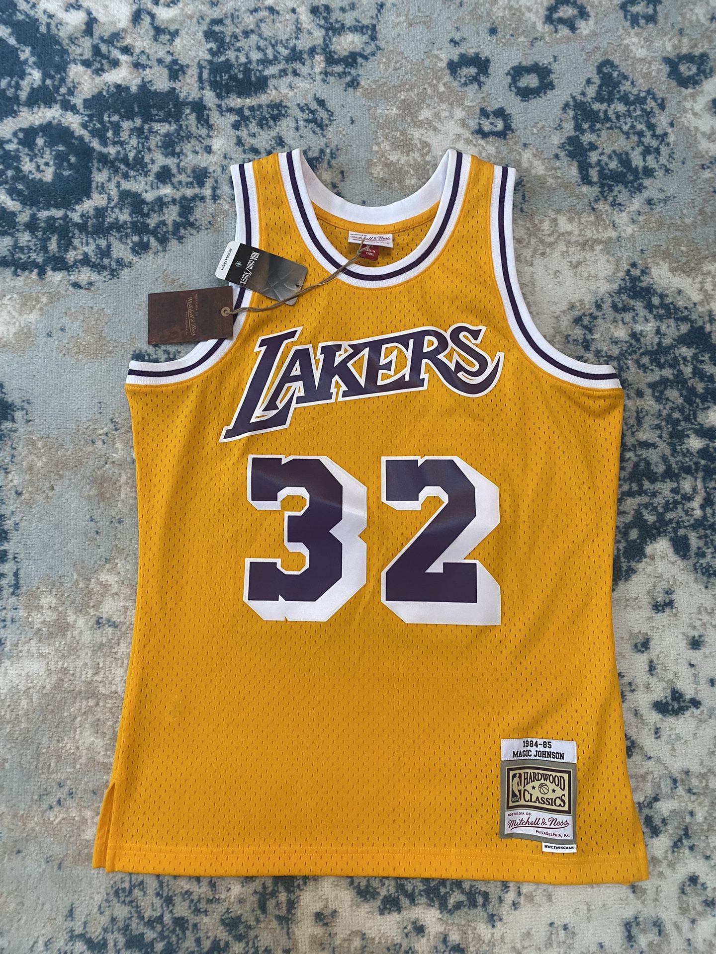 1984 / 85 Magic Johnson Los Angeles Lakers Jersey Size Medium