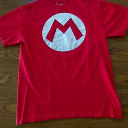 Men's Medium Red Mario Bros T Shirt