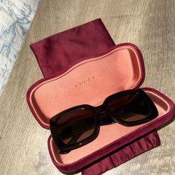 Black Gucci Wide Frame Sunglasses