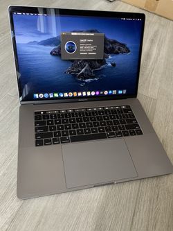 2017 15” MacBook Pro w/ Touch Bar Excellent condition