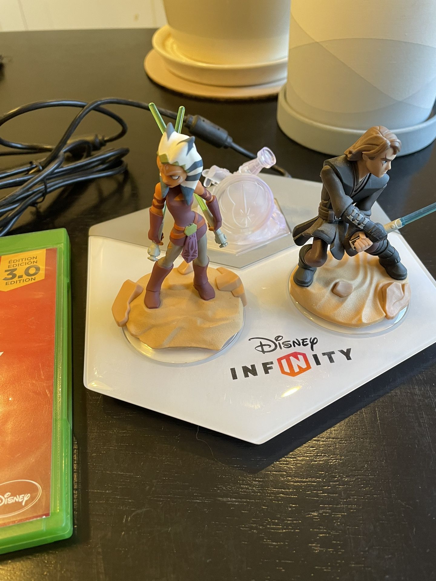 Disney infinity Xbox One Game With Figures
