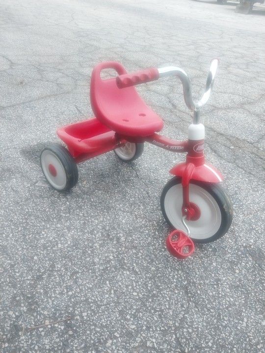 Tricycle Radio Flyer